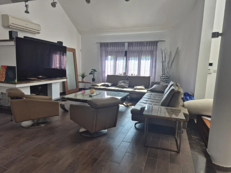 4 Bedroom House for Sale in Limassol – Agios Athanasios