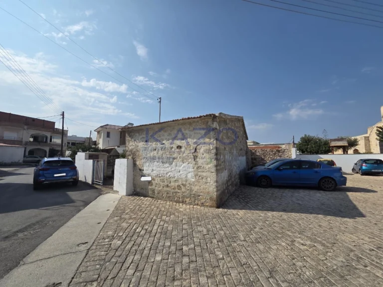 Cheap Houses and Villas for Sale Limassol up to 300000 euro