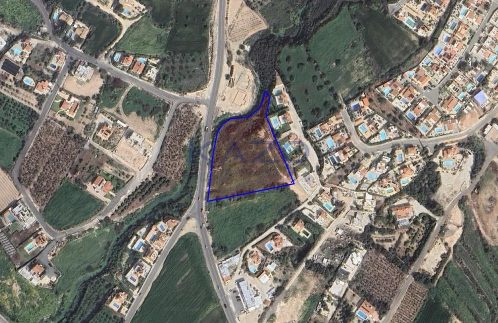 8,200m² Plot for Sale in Pegeia, Paphos District