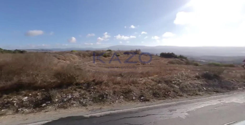 63,747m² Plot for Sale in Polemi, Paphos District