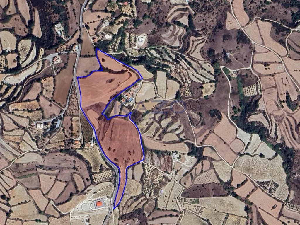 63,747m² Plot for Sale in Polemi, Paphos District
