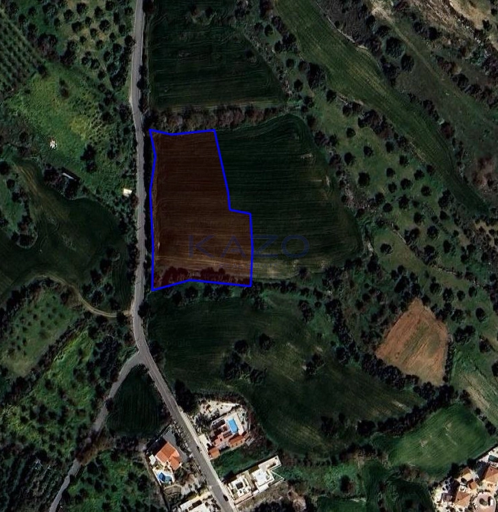 16,723m² Plot for Sale in Paphos District