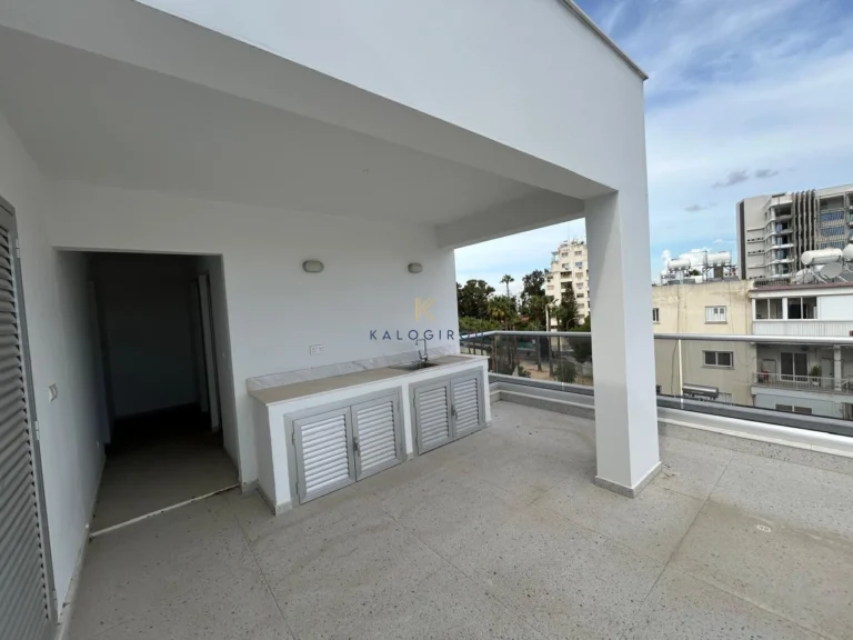 4 Bedroom Apartment for Sale in Larnaca District