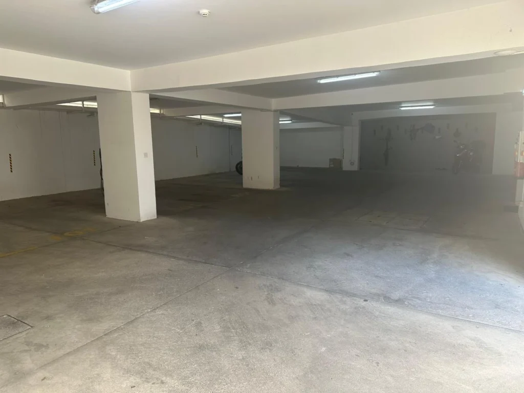 711m² Building for Sale in Limassol – Agia Zoni