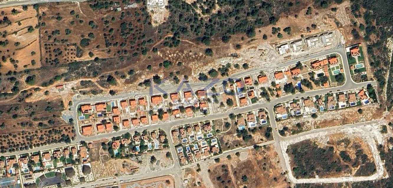 752m² Plot for Sale in Souni, Limassol District