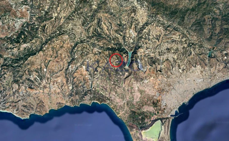 765m² Plot for Sale in Souni, Limassol District