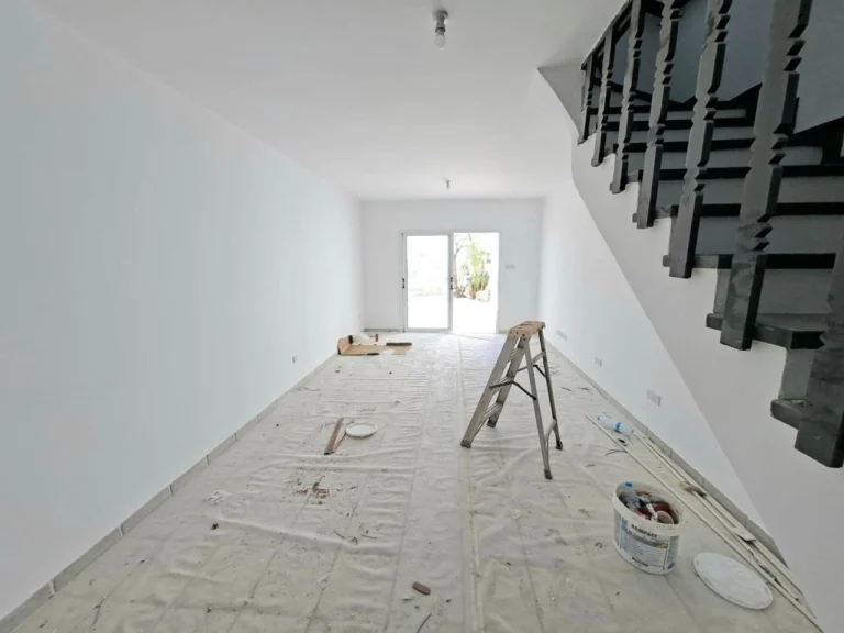 Cheap Houses and Villas for Sale Paphos up to 400000 euro