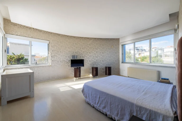 5 Bedroom House for Sale in Paphos – Anavargos