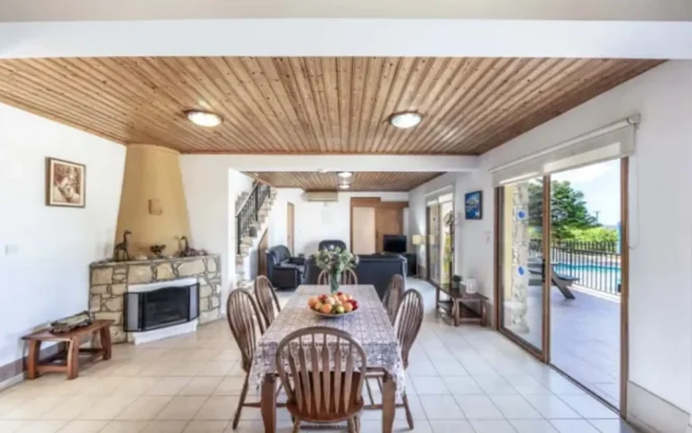 3 Bedroom House for Rent in Argaka, Paphos District