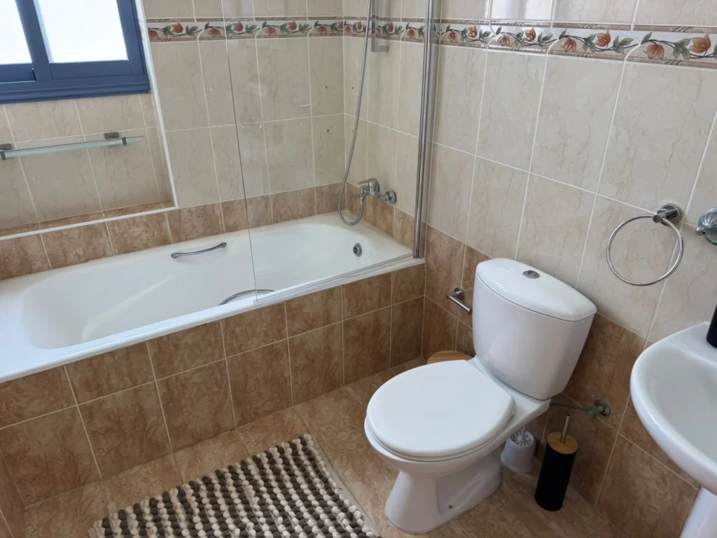 2 Bedroom Apartment for Sale in Geroskipou, Paphos District