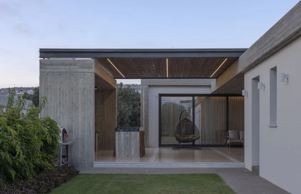 4 Bedroom House for Sale in Geroskipou, Paphos District