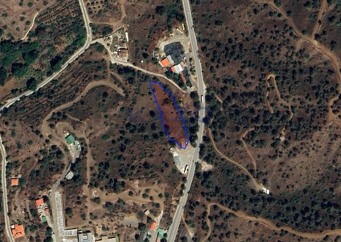 3,011m² Plot for Sale in Evrychou, Nicosia District