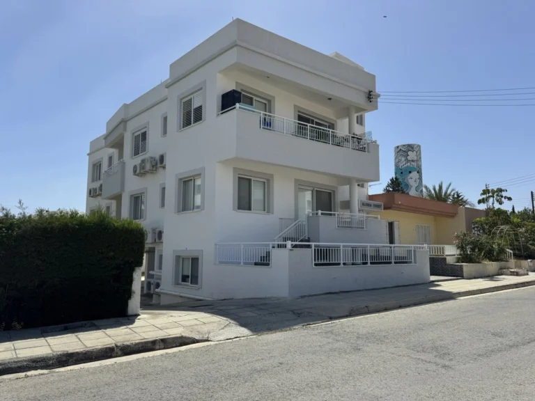 2 Bedroom Apartment for Sale in Geroskipou, Paphos District