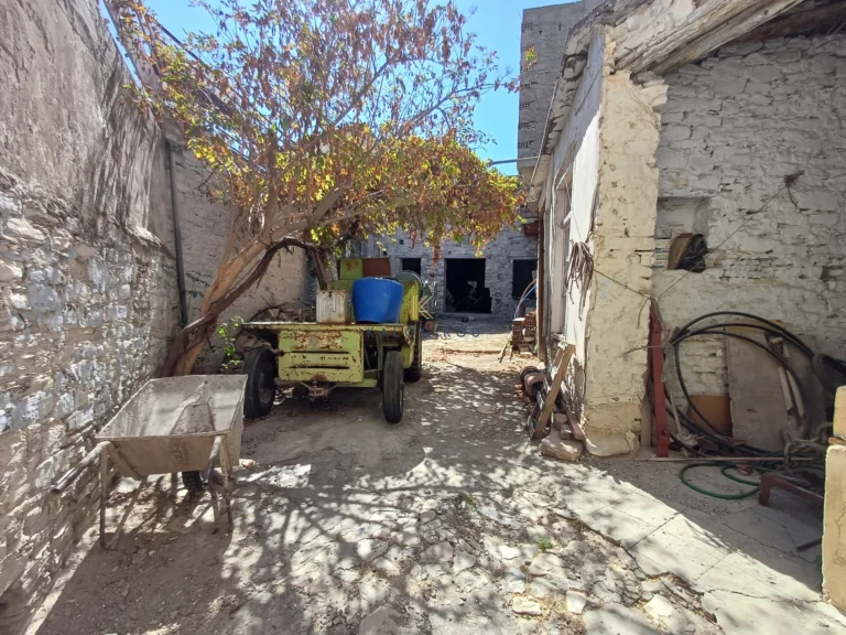 Cheap Houses and Villas for Sale Larnaca