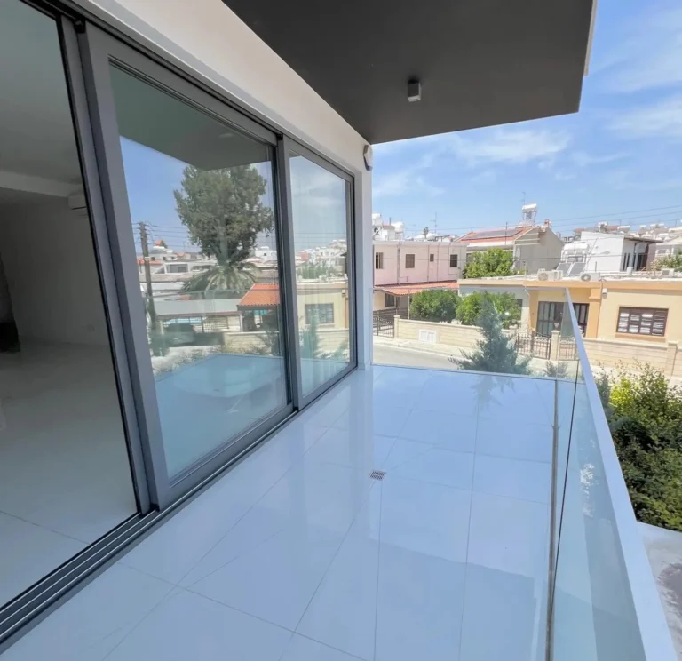 2 Bedroom Apartment for Rent in Agios Dometios – Agios Georgios, Nicosia District