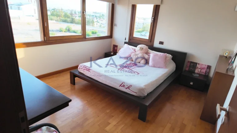 5 Bedroom House for Sale in Engomi, Nicosia District