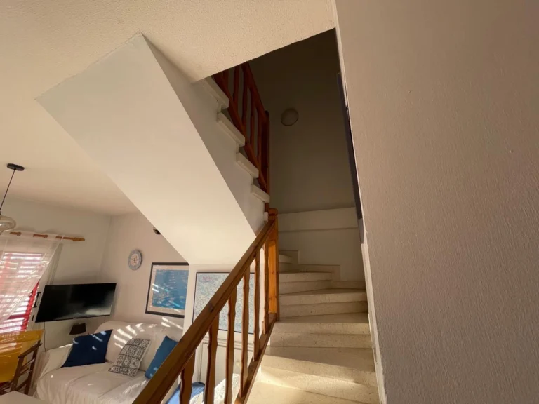 2 Bedroom House for Rent in Chlorakas, Paphos District