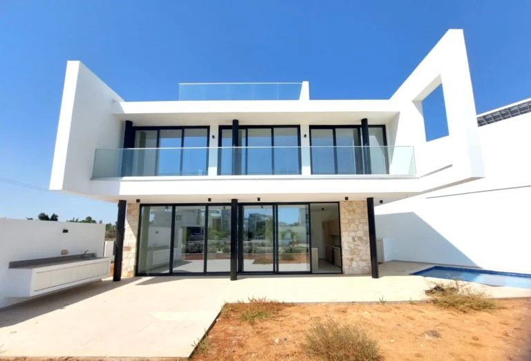 Cheap Houses and Villas for Sale Famagusta up to 700000 euro