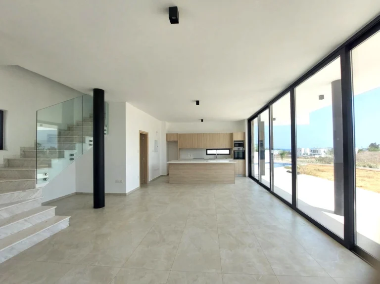 Cheap Houses and Villas for Sale Famagusta up to 700000 euro