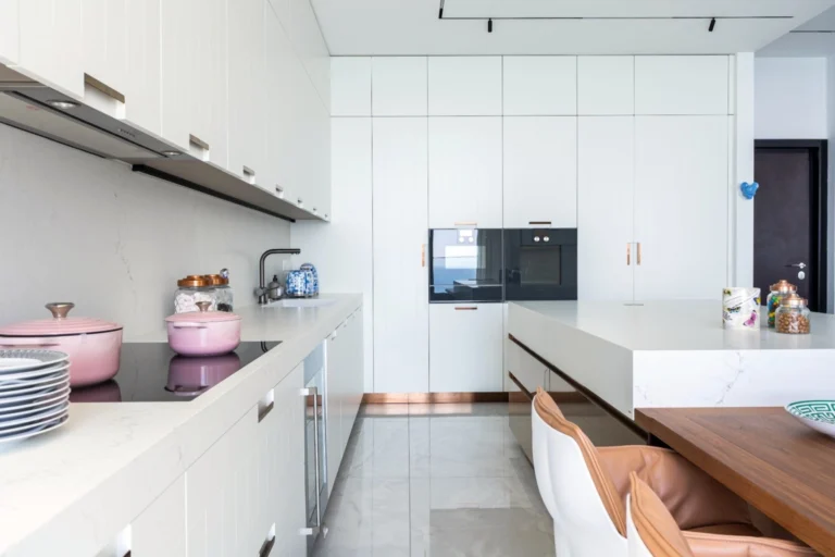 5 Bedroom Apartment for Sale in Agios Tychonas, Limassol District