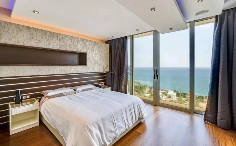 5 Bedroom House for Rent in Agios Tychonas, Limassol District