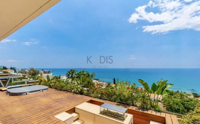 5 Bedroom House for Rent in Agios Tychonas, Limassol District