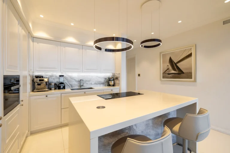 3 Bedroom Apartment for Sale in Larnaca – Finikoudes