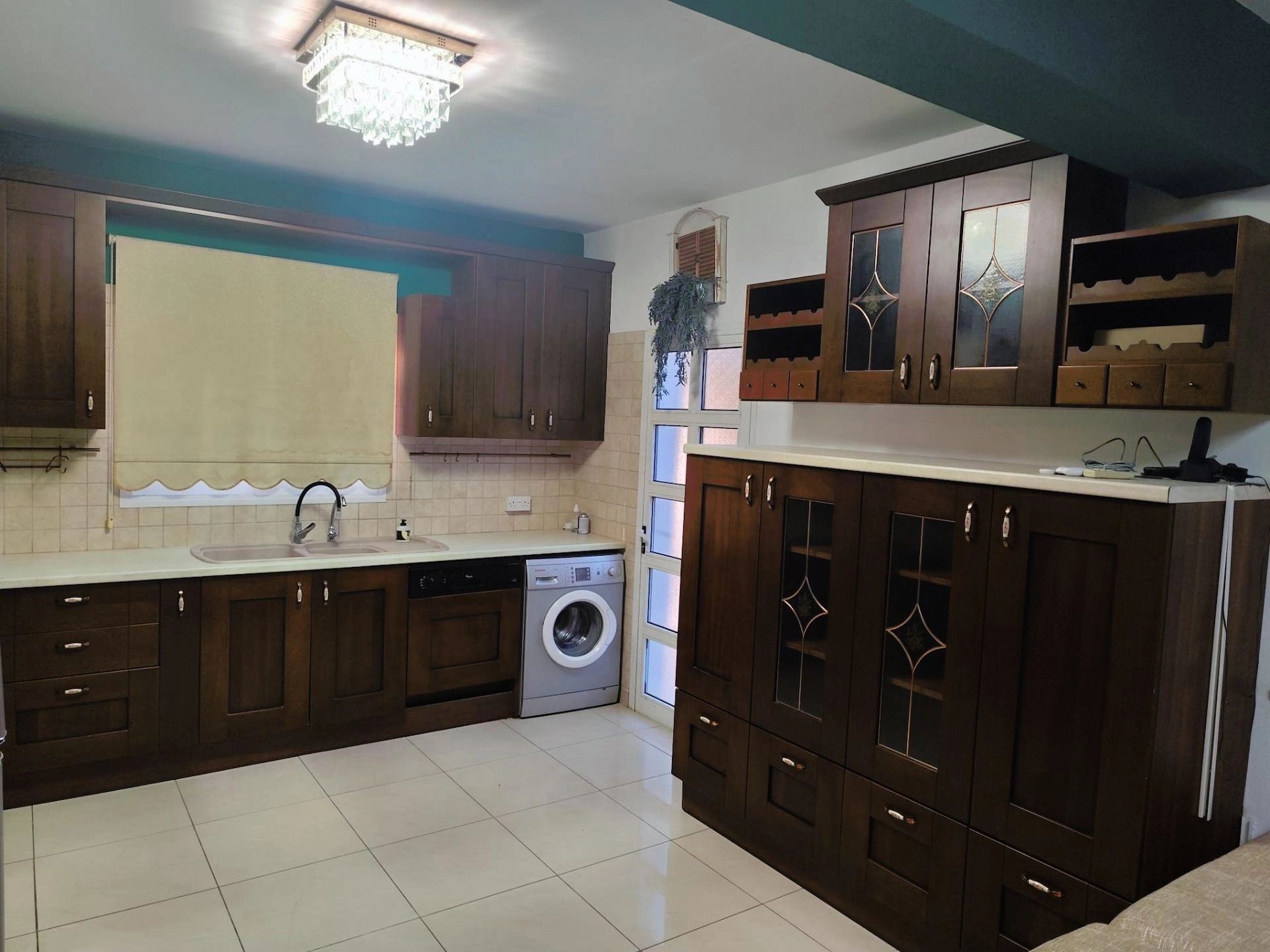 2 Bedroom House for Rent in Agios Tychonas, Limassol District