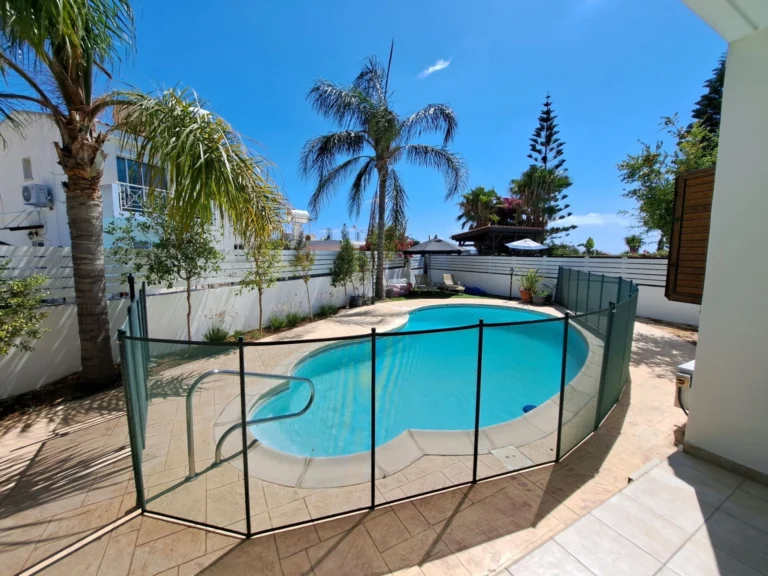 5 Bedroom House for Sale in Konia, Paphos District