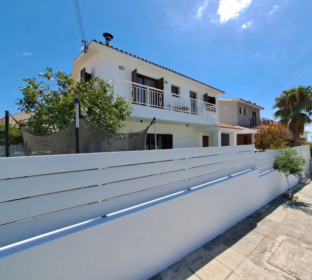 5 Bedroom House for Sale in Konia, Paphos District