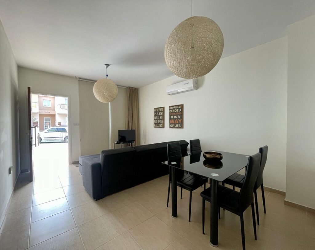 2 Bedroom House for Sale in Konia, Paphos District