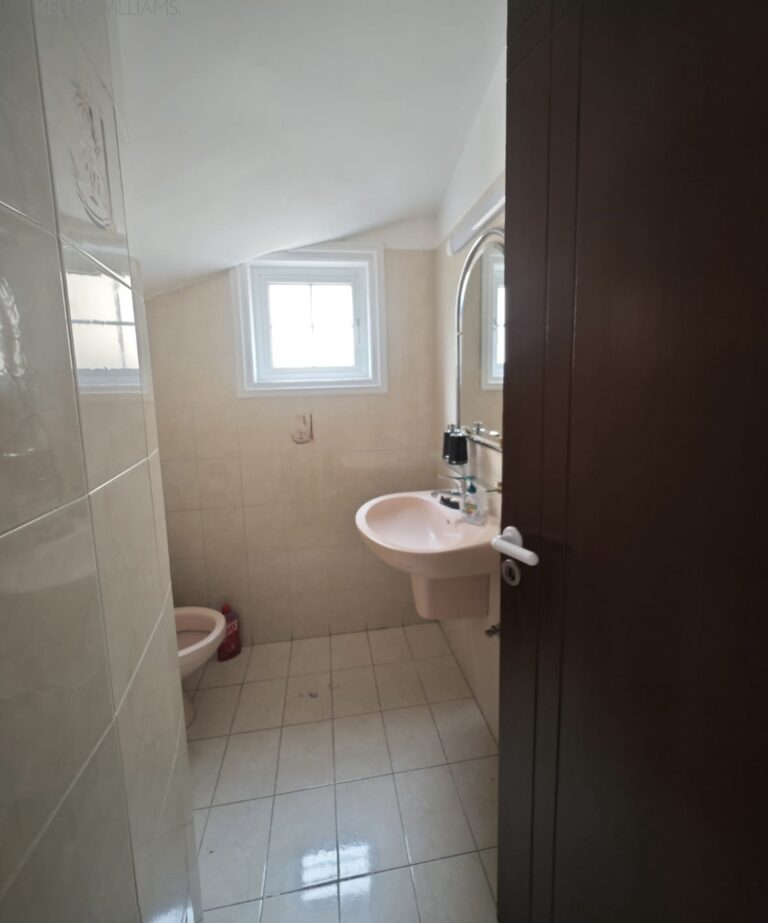 4 Bedroom House for Sale in Larnaca – Agii Anargyri