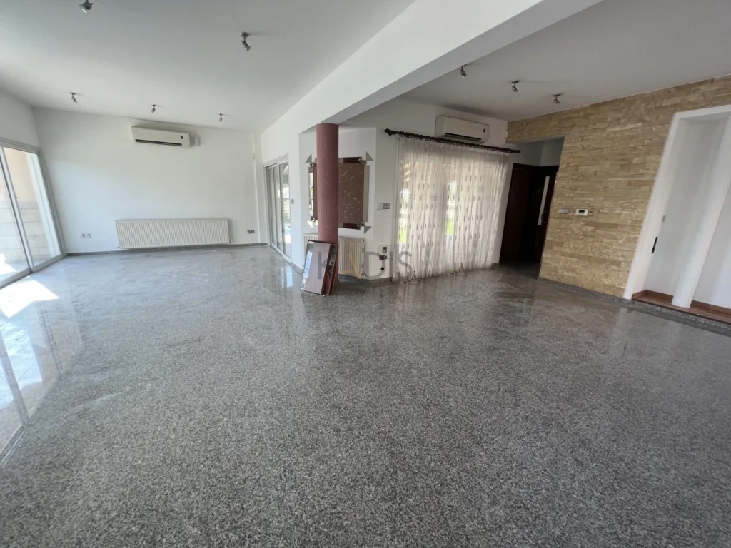 4 Bedroom House for Sale in Latsia, Nicosia District