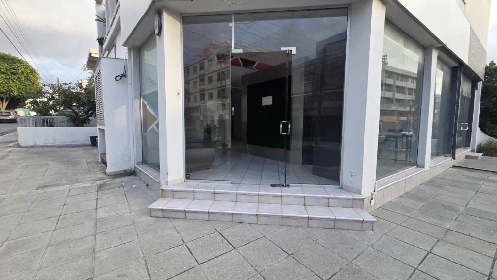 100m² Office for Rent in Limassol District