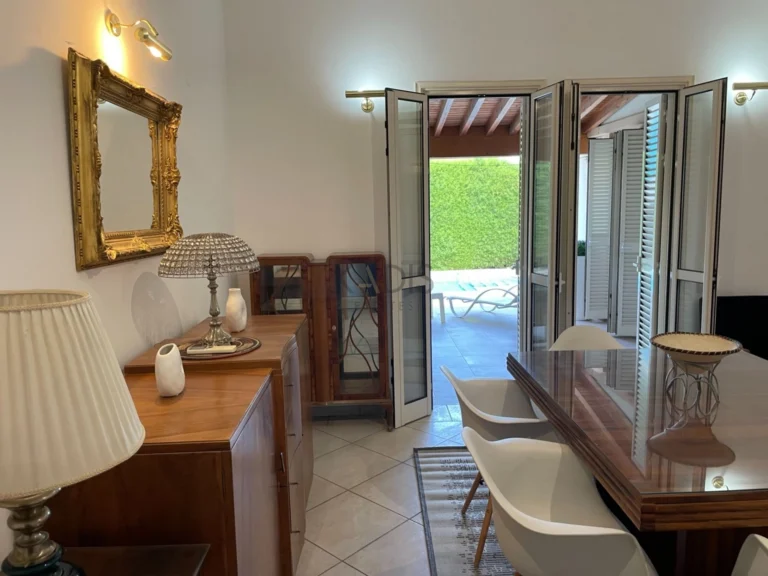 4 Bedroom House for Rent in Latsia, Nicosia District