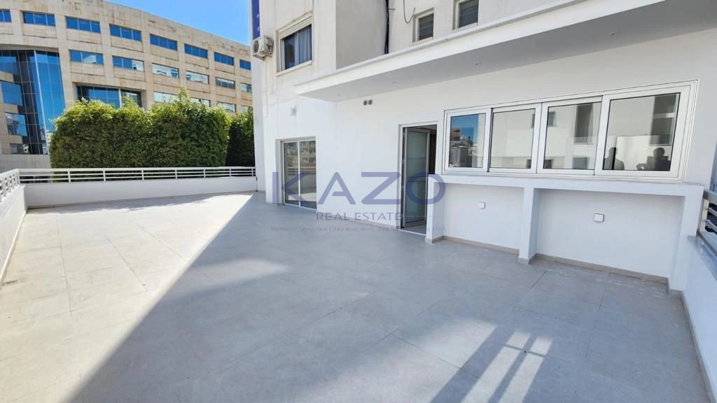 120m² Office for Sale in Limassol District