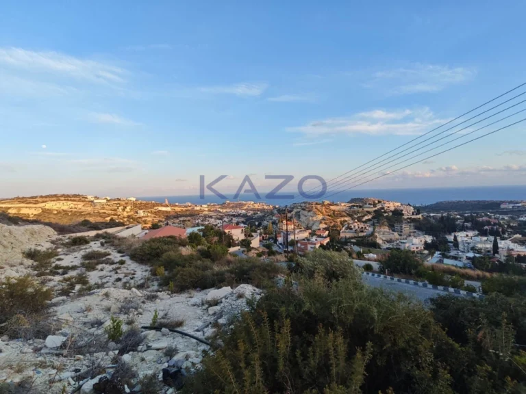 1,050m² Plot for Sale in Agios Tychonas, Limassol District