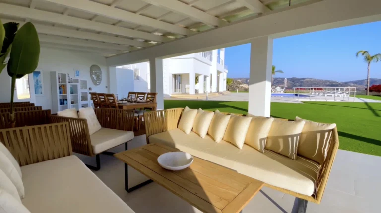 4 Bedroom House for Sale in Pegeia, Paphos District