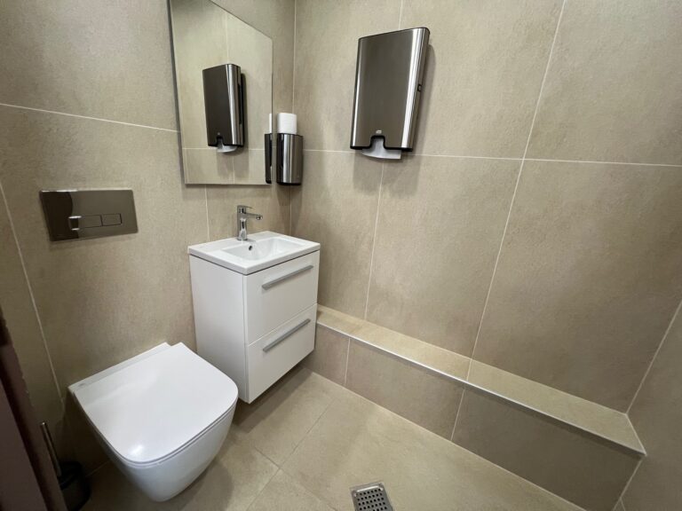 582m² Office for Rent in Limassol – Agia Zoni