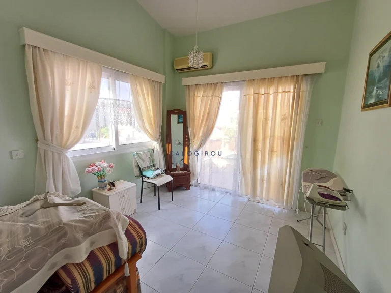 4 Bedroom House for Sale in Dhekelia, Larnaca District