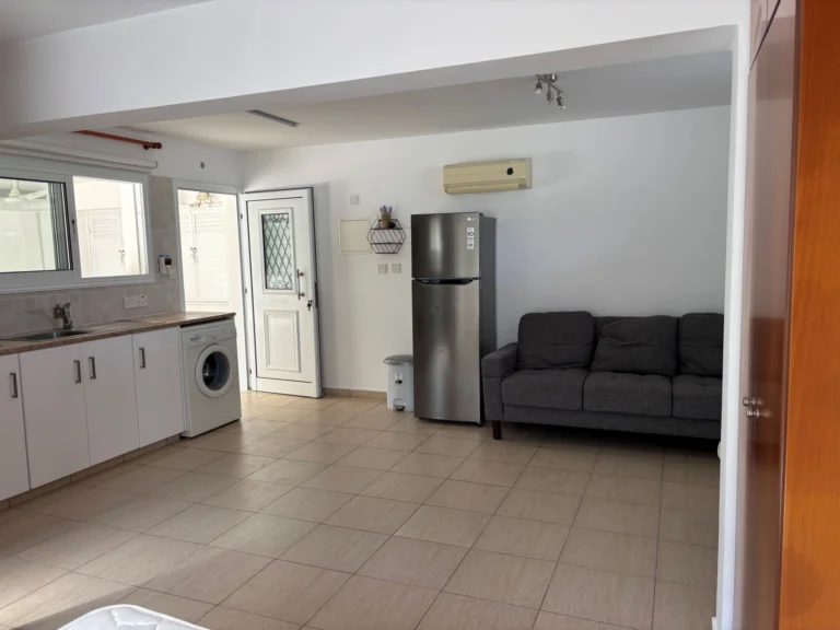 3 Bedroom Apartment for Sale in Geroskipou, Paphos District