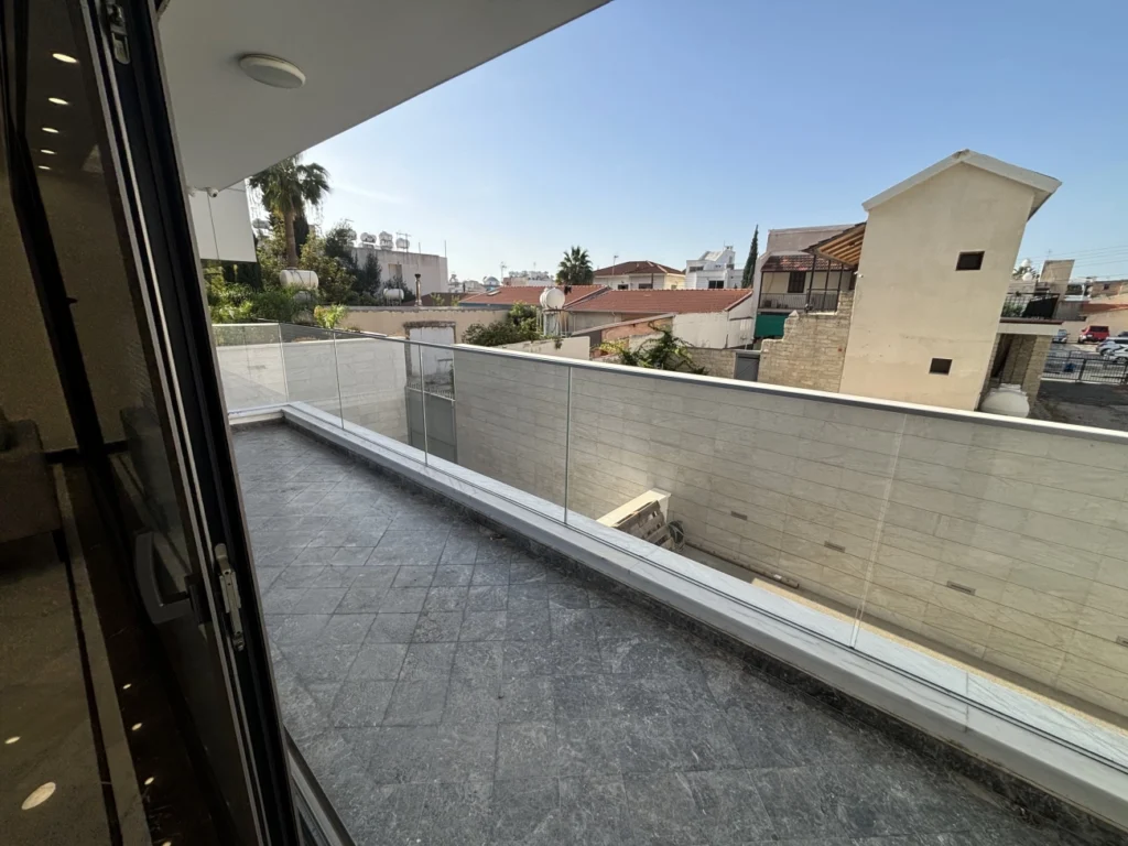 160m² Office for Rent in Agia Triada, Limassol District