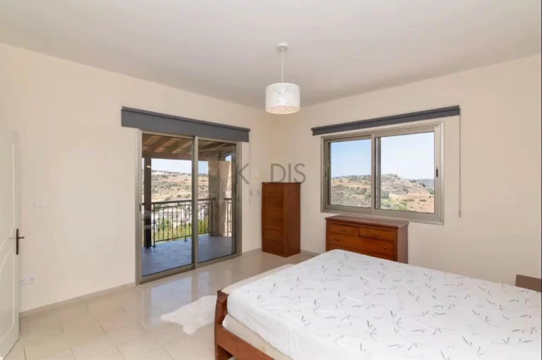 4 Bedroom House for Sale in Parekklisia, Limassol District