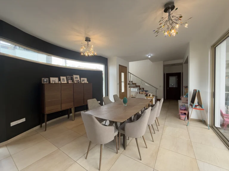 4 Bedroom House for Rent in Kato Polemidia, Limassol District