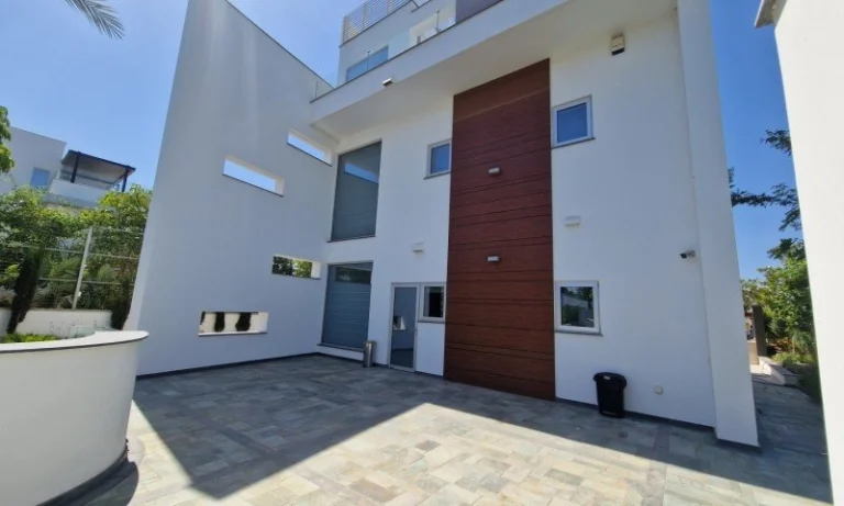 6+ Bedroom House for Sale in Famagusta – Agia Napa