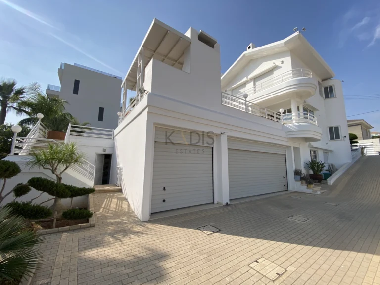 739m² House for Sale in Limassol – Panthea