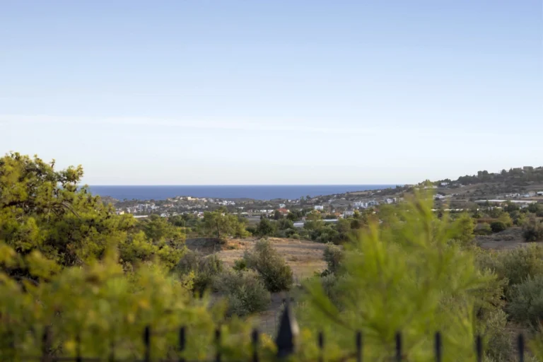 5 Bedroom House for Sale in Parekklisia, Limassol District