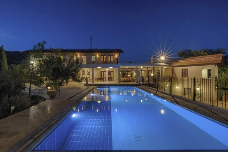 5 Bedroom House for Sale in Parekklisia, Limassol District