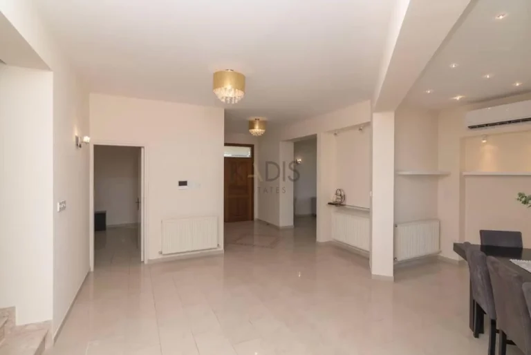 4 Bedroom House for Sale in Parekklisia, Limassol District