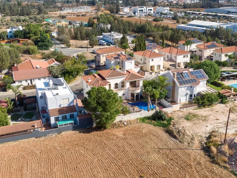 4 Bedroom House for Sale in Ypsonas, Limassol District
